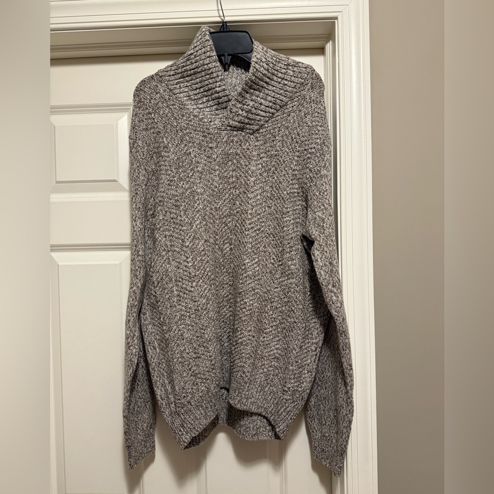 Marc Anthony Heathered Brown Sweater